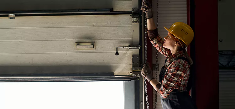 Addressing Common Garage Door Stoppage Issues in Norfolk, VA